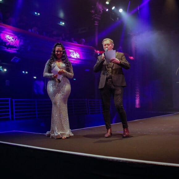 Milla Jasmine et Jean-Michel Maire ont présenté la première édition du concours "Miss Esthétique", consacré à la diversité de la beauté féminine à la Cigale. Paris, le 27 février 2022. © Christophe Clovis / Bestimage