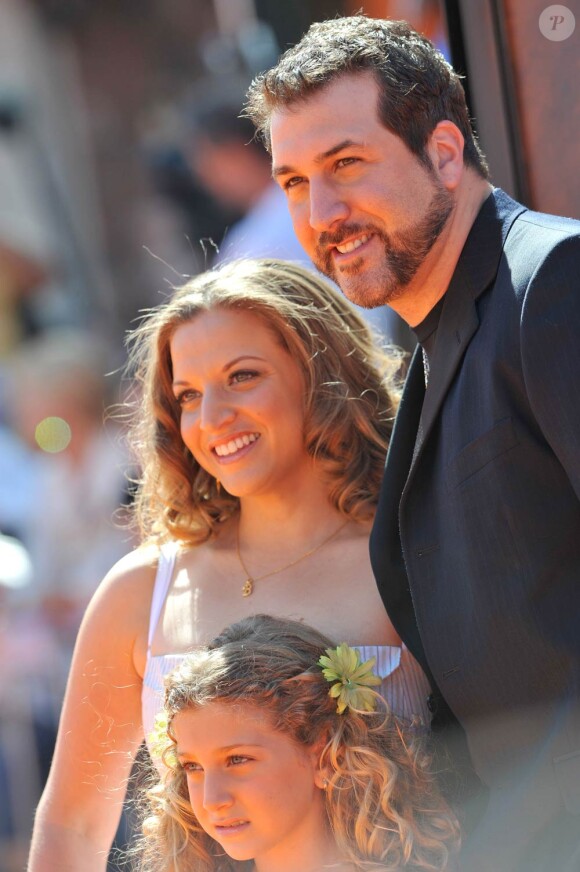 Joey Fatone, son épouse Kelly Baldwin et leur fille Briahna