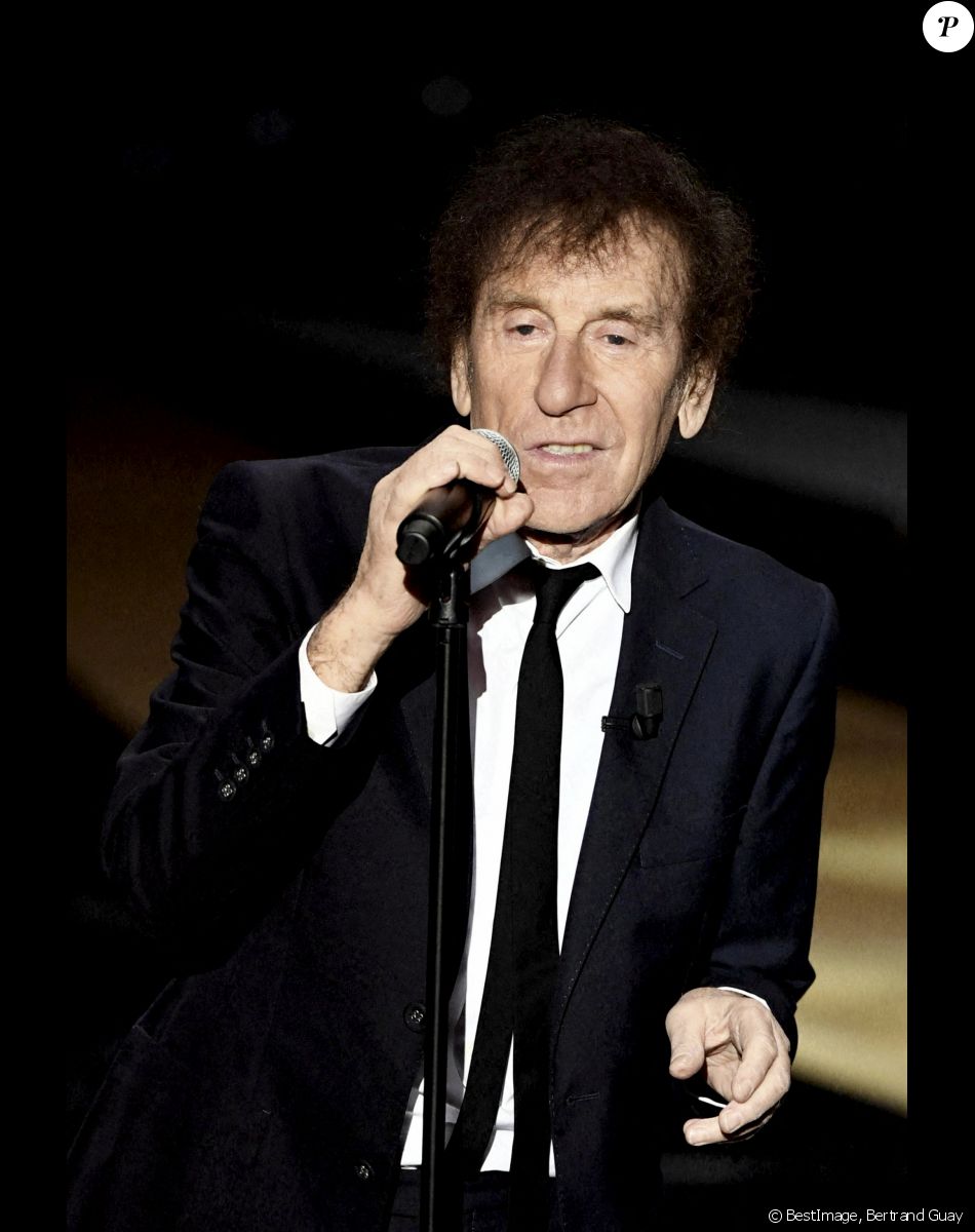 Alain Souchon sur scène lors de la 46ème cérémonie des César à l'Olympia à Paris le 12 mars 202. © Bertrand Guay/ Pool / Bestimage