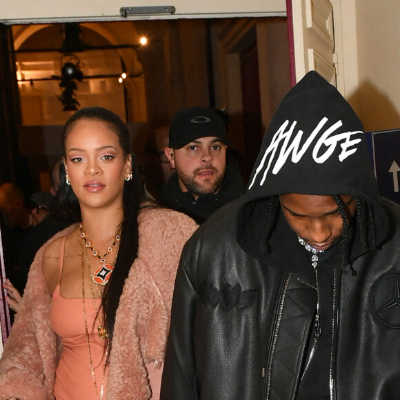 Rihanna (enceinte) et son compagnon ASAP Rocky - Défilé Off-White femme automne/hiver 2022-2023 à Paris. Le 28 février 2022. © Veeren / Christophe Clovis / Bestimage