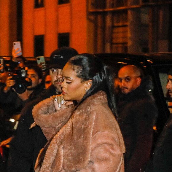 Rihanna (enceinte) et son compagnon ASAP Rocky - Défilé Off-White femme automne/hiver 2022-2023 à Paris. Le 28 février 2022. © Veeren / Christophe Clovis / Bestimage