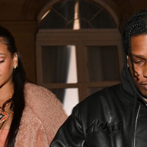 Rihanna (enceinte) et son compagnon ASAP Rocky - Défilé Off-White femme automne/hiver 2022-2023 à Paris. Le 28 février 2022. © Veeren / Christophe Clovis / Bestimage