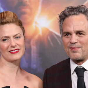 Mark Ruffalo et sa femme Sunrise Coigney - Avant-première du film "The Adam Project" à New York, le 28 février 2022.