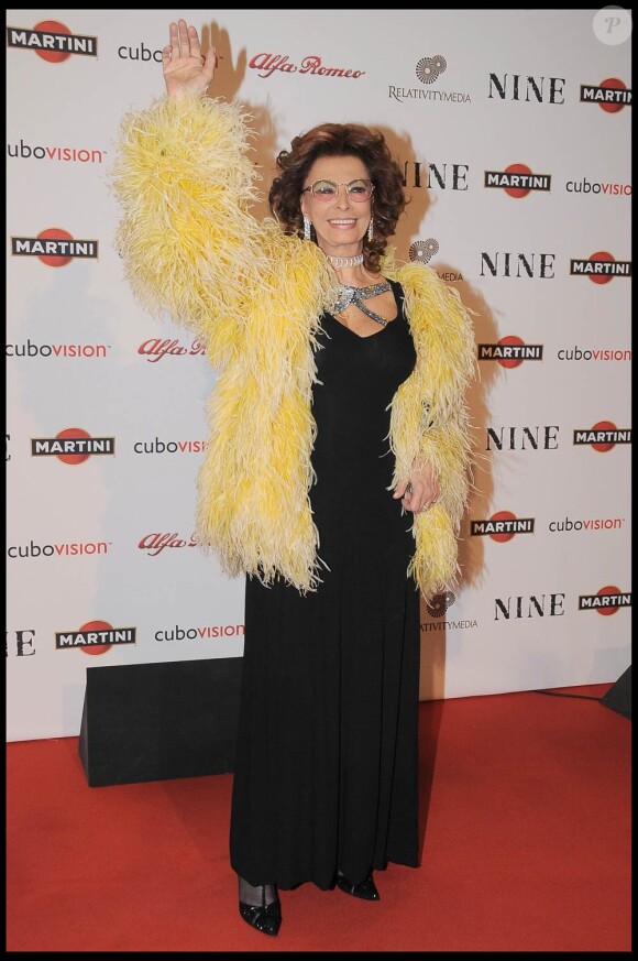 La légendaire Sophia Loren, à l'occasion de l'avant-première italienne de la comédie musicale Nine, à Rome, le 13 janvier 2010.