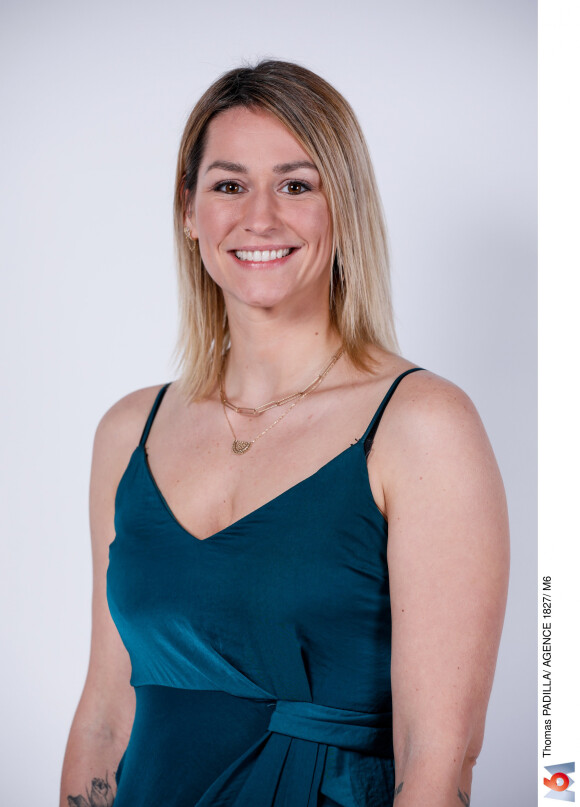 Laure, candidate de "Mariés au premier regard", photo officielle de M6