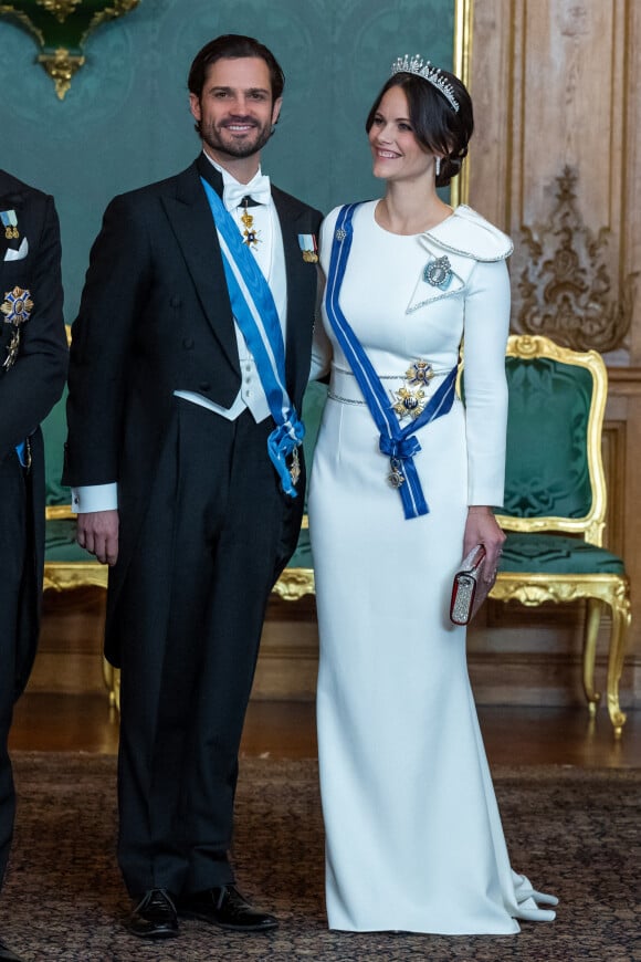 Le prince Carl Philip de Suède, la princesse Sofia lors du dîner d'état au palais royal à Stockholm pour la visite en Suède du couple royal d'Espagne le 24 novembre 2021.