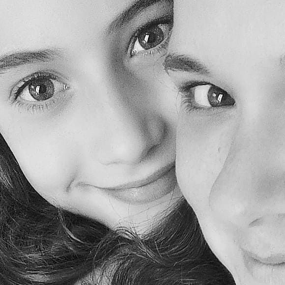 Magalie Vaé et sa fille Elia
