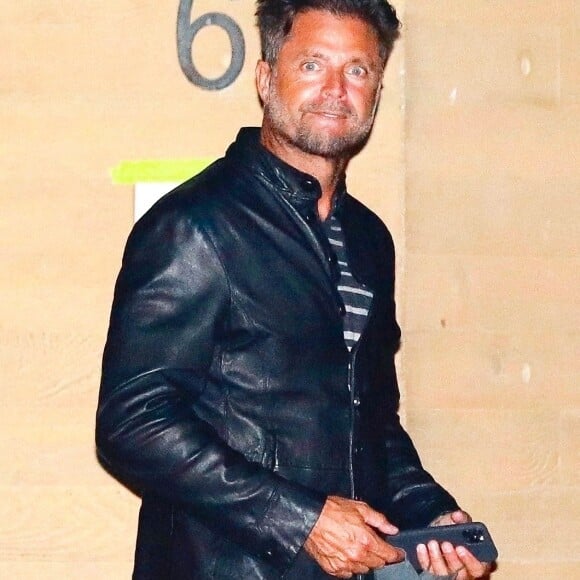 David Charvet est allé diner avec sa compagne O. Rykova au restaurant Nobu de Malibu à Los Angeles, le 8 octobre 2020.