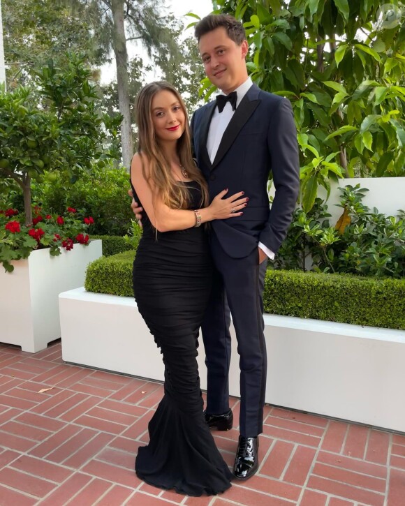 Billie Lourd et son mari Austen Rydell sur Instagram.