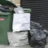Les poubelles de Kate Moss posées devant son domicile à Londres le 15 janvier 2010