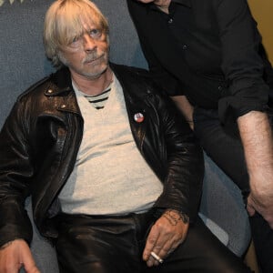 Exclusif - Le chanteur Renaud (Renaud Séchan) et Dave lors du concert de Dave à Bobino à Paris le 18 novembre 2019. © Coadic Guirec/Bestimage