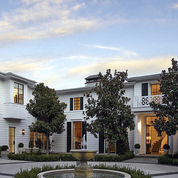 Jennifer Lopez et son compagnon Ben Affleck ont acheté une villa à Los Angeles pour 50 millions de dollars. 
