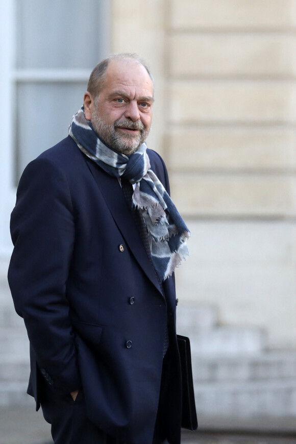 Eric Dupond-Moretti, ministre de la justice, garde des Sceaux à la sortie du conseil des ministres, le 27 octobre 2021, au palais de l'Elysée, à Paris. © Stéphane Lemouton / Bestimage