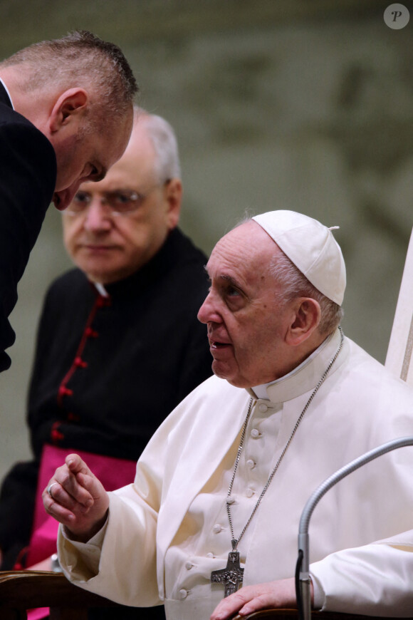Le pape François lors de ses traditionnelles audiences générales du mercredi en présence du public au Vatican, le 16 mars 2022. © Evandro Inetti/Zuma Press/Bestimage 