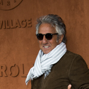 Richard Anconina - Célébrités dans le village des internationaux de France de tennis de Roland Garros à Paris, France, le 8 juin 2019. ©JB Autissier / Panoramic / Bestimage 