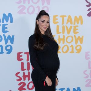 Nabilla Benattia (enceinte) - Photocall - Etam Live Show 2019 au Stade Roland Garros à Paris le 24 septembre 2019. © Rachid Bellak / Bestimage 