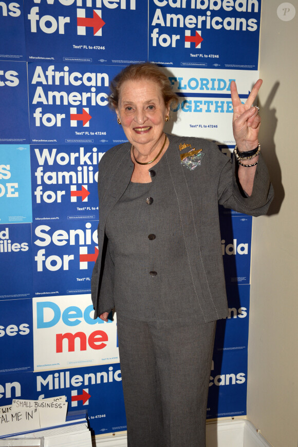 L'ancienne Secrétaire d'État des États-Unis, Madeleine Albright milite pour Hilary Clinton à Boca Raton, Floride, Etats-Unis, le 23 octobre 2016. 