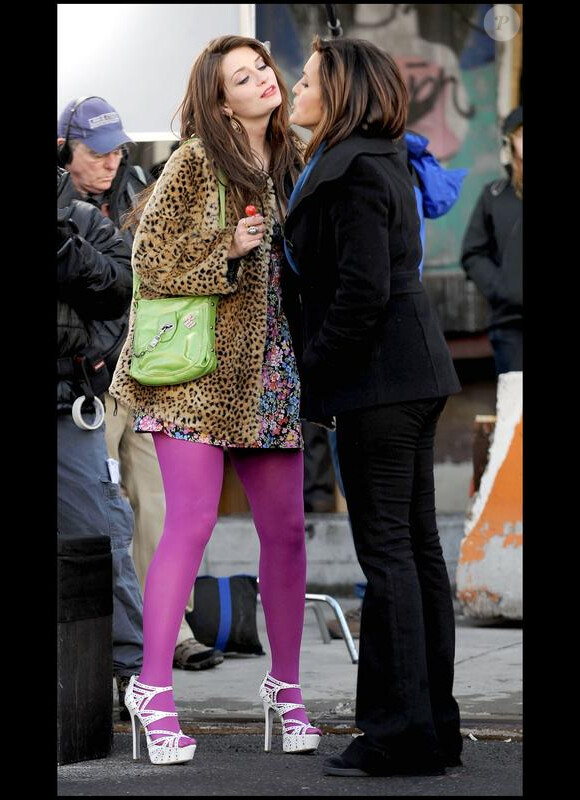 Mischa Barton sur le tournage de Law & Order à New York le 18/01/10