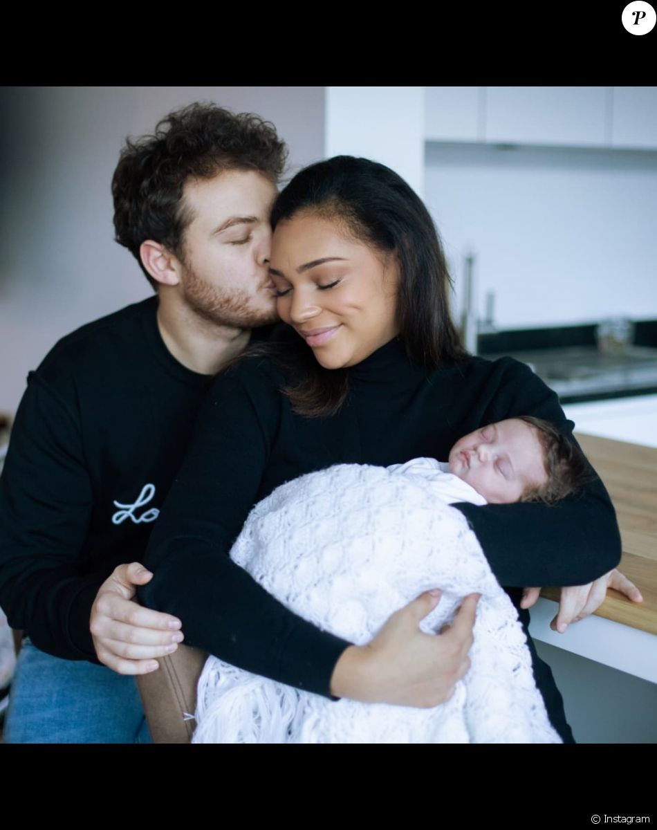 Lysa Rose, ex-candidate de télé-réalité vue dans "L'île de la tentation" et "Les Princes et princesses de l'amour", en couple avec son beau Marc-Antoine.