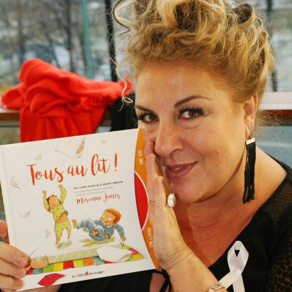 Marianne James - 5ème édition de Radio France fête le livre à Paris le 27 novembre 2016.
