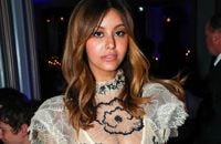 Zahia dévoile sa culotte, Sabrina Ouazani en bustier léger... les stars jouent la transparence !