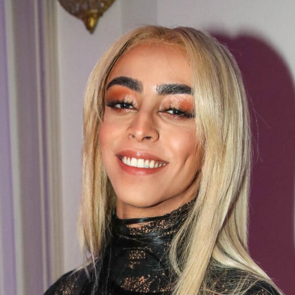 Bilal Hassani - Dîner de l'association AEM au profit des enfants du Rwanda, au Pavillon Ledoyen à Paris. Le 24 mars 2022. © Borde-Rindoff / Bestimage