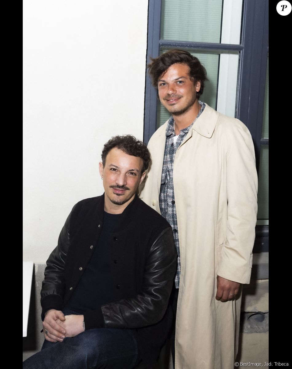 Exclusif - Nicolas Ouchenir, Hugo Matha - Cocktail Chez Marc'O pour la première édition du parcours Off Vendôme. Paris, le 24 mars 2022. © Jack Tribeca / Bestimage