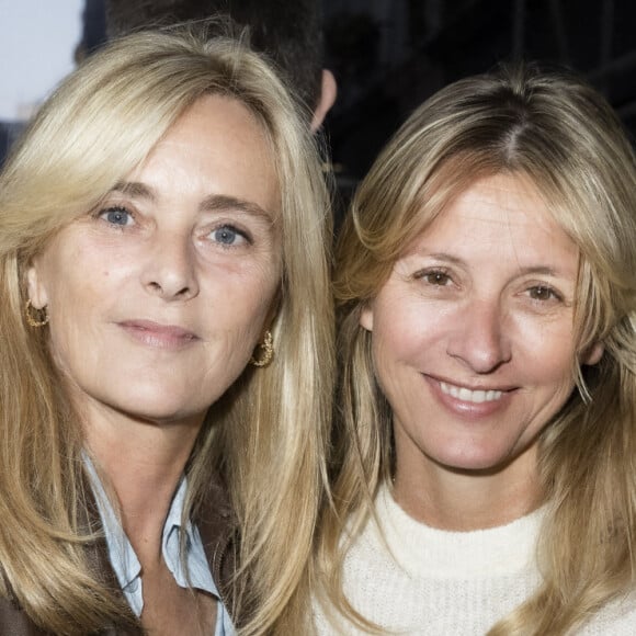 Exclusif - Marie Poniatowski et sa soeur Sarah Lavoine - Cocktail Chez Marc'O pour la première édition du parcours Off Vendôme. Paris, le 24 mars 2022. © Jack Tribeca / Bestimage