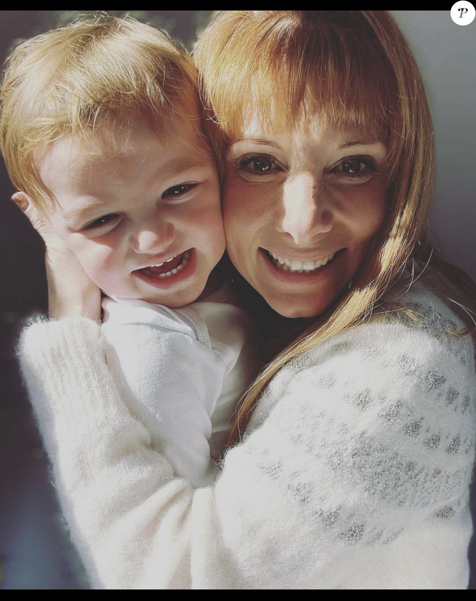 Florie Galli (Familles nombreuses, la vie en XXL) est la maman de cinq enfants, dont des triplés - Instagram