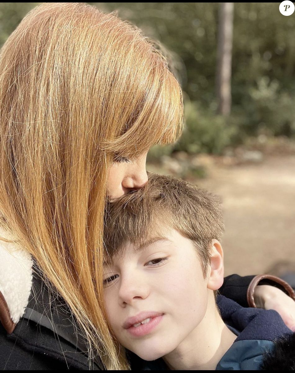Florie Galli (Familles nombreuses, la vie en XXL) est la maman de cinq enfants, dont des triplés - Instagram