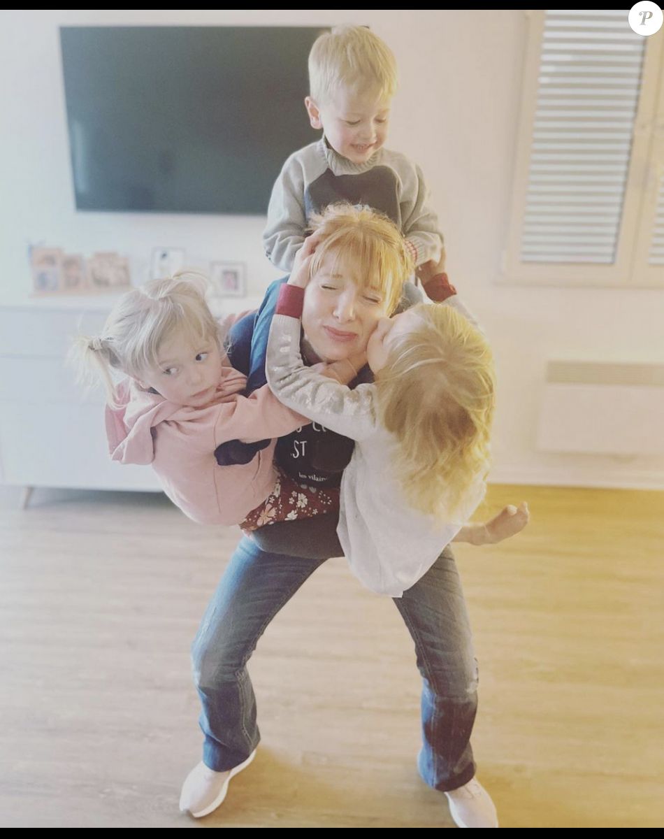 Florie Galli (Familles nombreuses, la vie en XXL) est la maman de cinq enfants, dont des triplés - Instagram