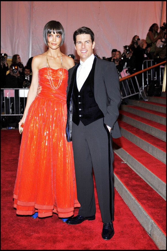 Katie Holmes et Tom Cruise lors d'une soirée de gala au Metropolitan Museum de New York