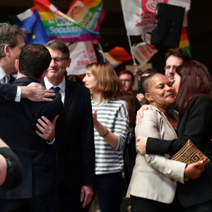 Anne Hidalgo était présente et enthousiaste lors du discours d'investiture de Benoît Hamon, après sa victoire à la primaire de la gauche à la Mutualité, à Paris, France, le 5 février 2017