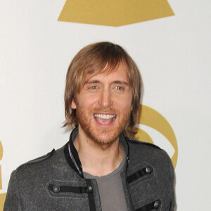 David Guetta lors des Grammy Awards en 2010 avec son prix