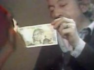 Alors que "Gainsbourg" cartonne en salles... revivez ses plus grands scandales télévisuels !