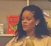 Exclusif - Rihanna enceinte et son compagnon A$AP Rocky achètent des livres pour bébés chez Paper Source à Los Angeles le 4 avril 2022. 