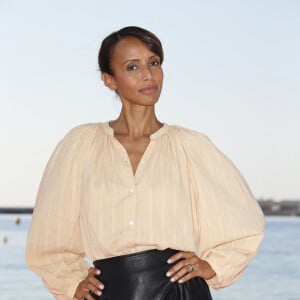 Sonia Rolland de la série TROPIQUES CRIMINELS - Photocalls sur le ponton de l'hôtel Barrière Le Majestic lors de la 4ème édition de Canneseries au Palais des Festivals à Cannes. Le 13 octobre 2021 © Christophe Aubert via Bestimage 