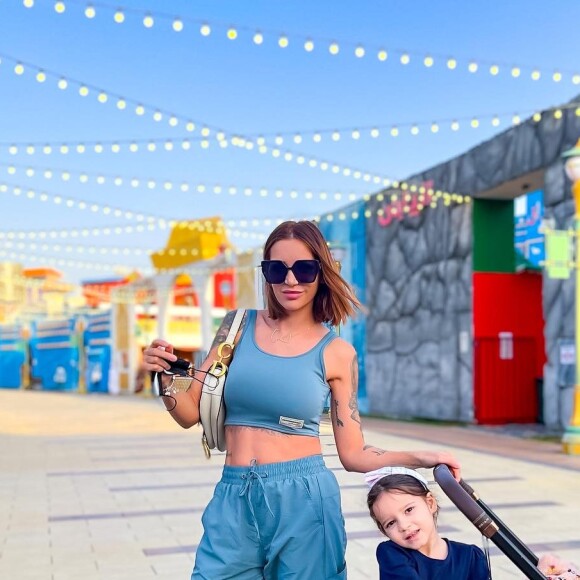 Julia Paredes avec sa fille Luna