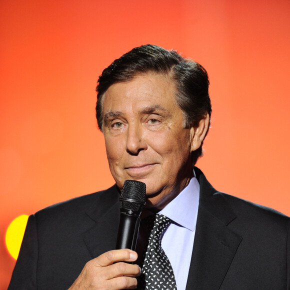 Exclusif - Jean-Pierre Foucault - Surprises - Enregistrement de l'émission "La Chanson secrète 4", diffusée le 4 janvier 2020 sur TF1, à Paris. Le 17 décembre 2019 © Gaffiot-Perusseau / Bestimage 