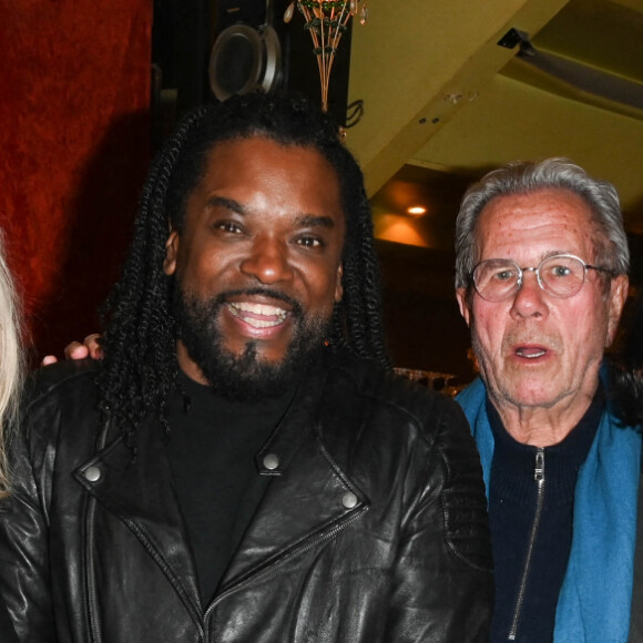 Exclusif - Chantal Ladesou, Jean-Louis Debré et sa compagne Valérie Bochenek venus applaudir Anthony Kavanagh dans son nouveau spectacle "Happy" au théâtre de La Gaité Montparnasse à Paris, le 6 avril 2022. © Coadic Guirec/Bestimage