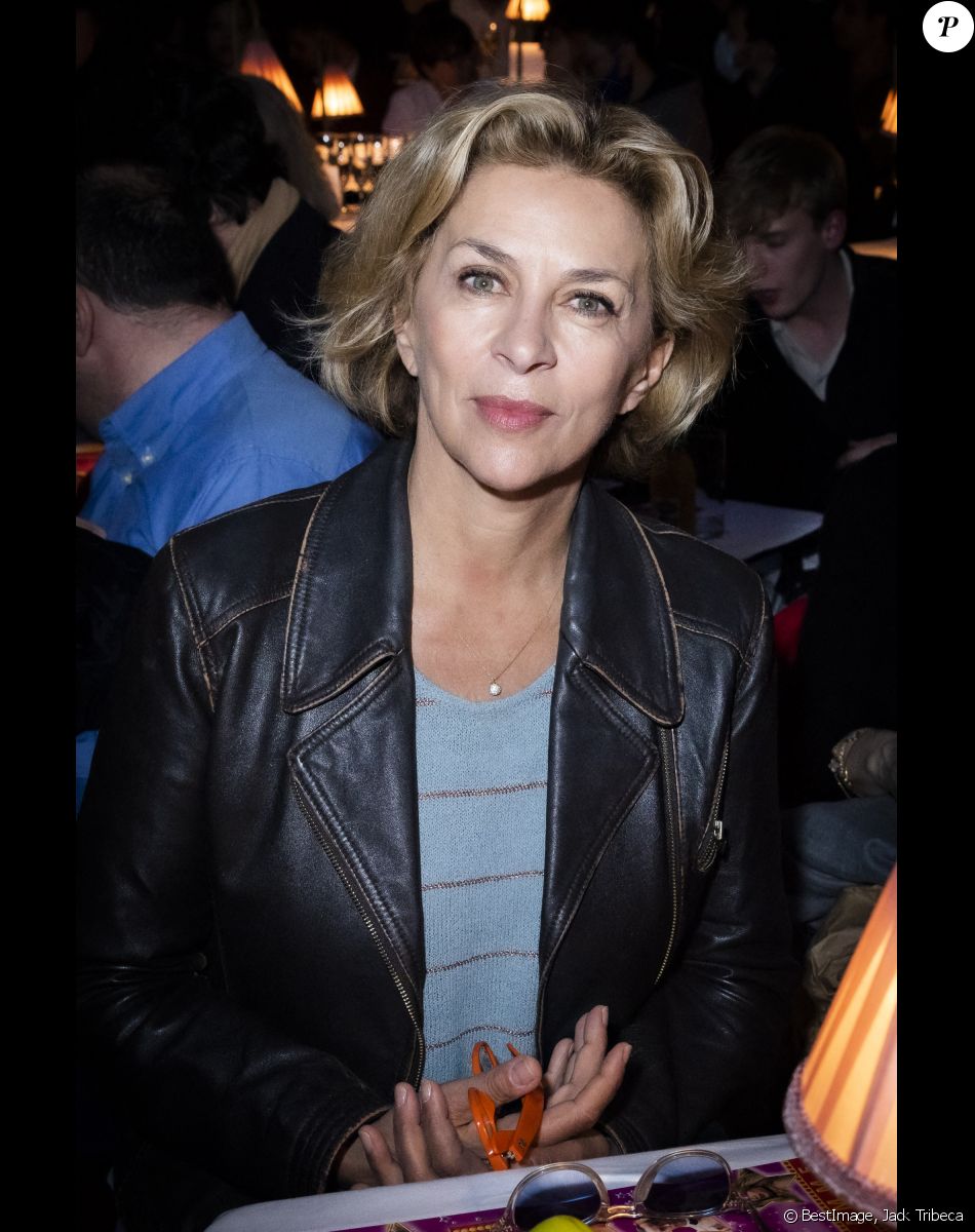 Exclusif - Corinne Touzet - Dernière représentation du spectacle "Folle Illusion" à La Nouvelle Eve à Paris. Le 7 avril 2022. © Jack Tribeca / Bestimage
