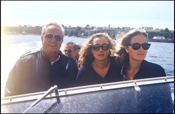 Marine Le Pen avec son père Jean-Marie et sa soeur Marie-Caroline en 1987 à la Trinité-sur-Mer