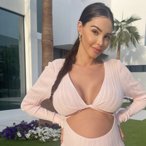 Nabilla a été choisie pour animer une nouvelle émission romantique sur Amazon Prime Vidéo - Instagram