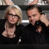 Leonardo DiCaprio et Ellen Barkin à Los Angeles pendant le Téléthon pour Haïti organisé le 22 janvier par George Clooney et Wyclef Jean.