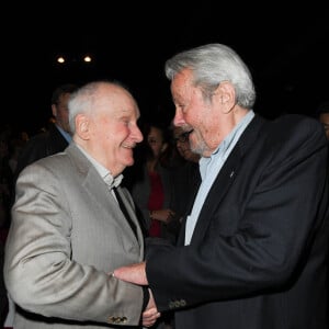 Michel Bouquet et Alain Delon - Avant-première du film "Des gens bien" au cinéma Gaumont-Opéra à Paris le 2 avril 2019. © Coadic Guirec/Bestimage 