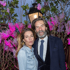 Carole Chrétiennot, Frédéric Beigbeder - Remise du prix littéraire "La Closerie des Lilas" à la Closerie des Lilas à Paris le 12 avril 2022. © Pierre Perusseau/Bestimage