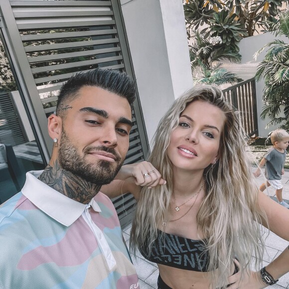 Jessica Thivenin et Thibault Garcia, couple amoureux et comblé par leurs deux enfants Maylone et Leewane.