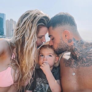 Jessica Thivenin et Thibault Garcia, couple amoureux et comblé par leurs deux enfants Maylone et Leewane.