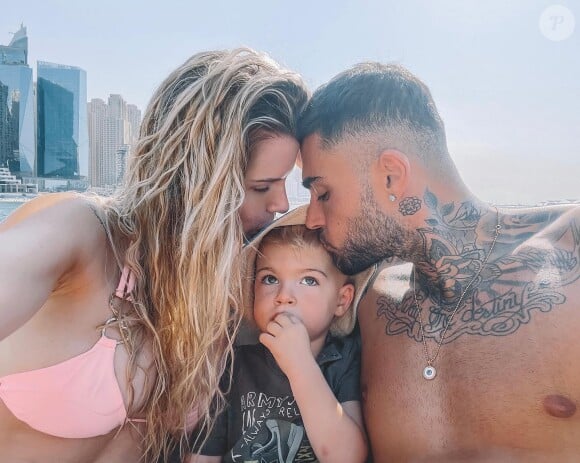 Jessica Thivenin et Thibault Garcia, couple amoureux et comblé par leurs deux enfants Maylone et Leewane.