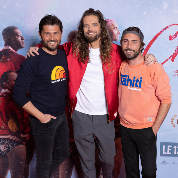 Exclusif - Cédric Le Gallo, Christophe Beaugrand et son mari Ghislain Gerin - Avant-première du film "La Revanche des Crevettes Pailletées" au Grand Rex à Paris, le 12 avril 2022. © Olivier Borde - Coadic Guirec / Bestimage